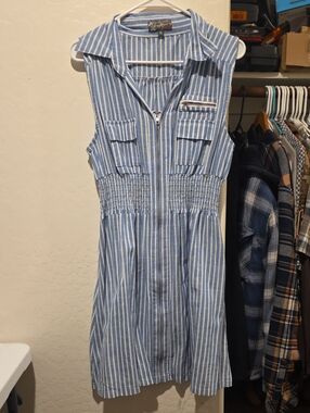 Striped Blue Midi Dress with Front Zip - Unbranded
